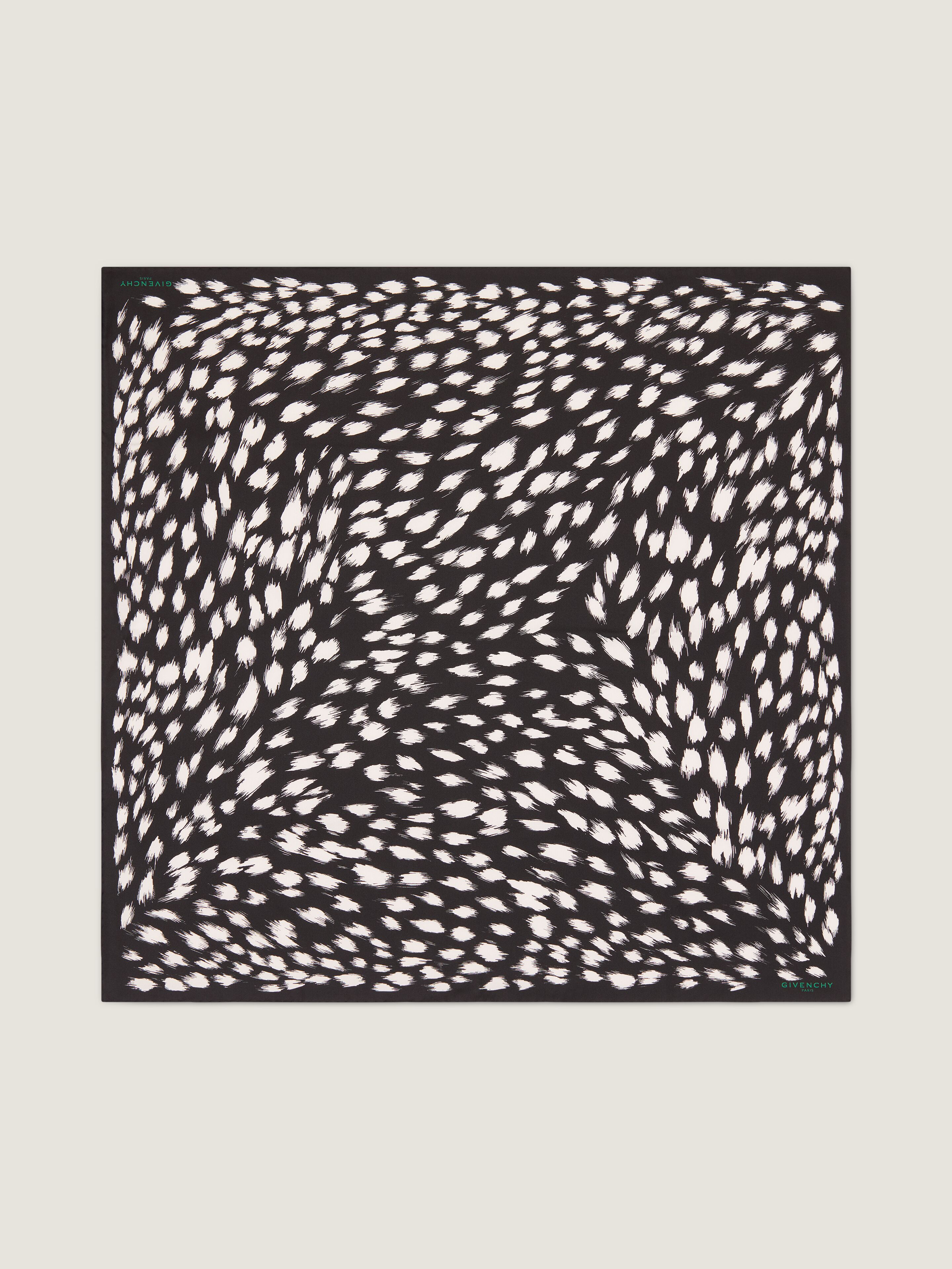 アニマルプリント シルク スクエア スカーフ